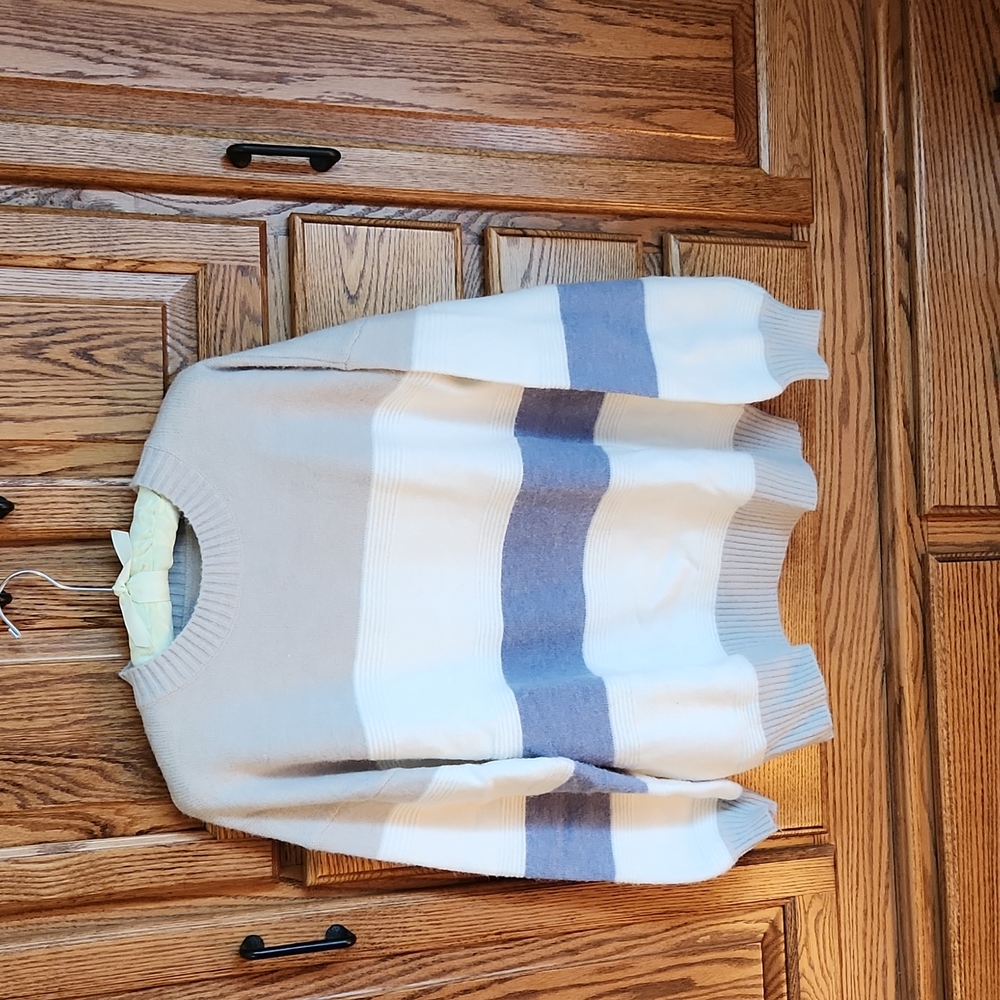 Womens XL sweater